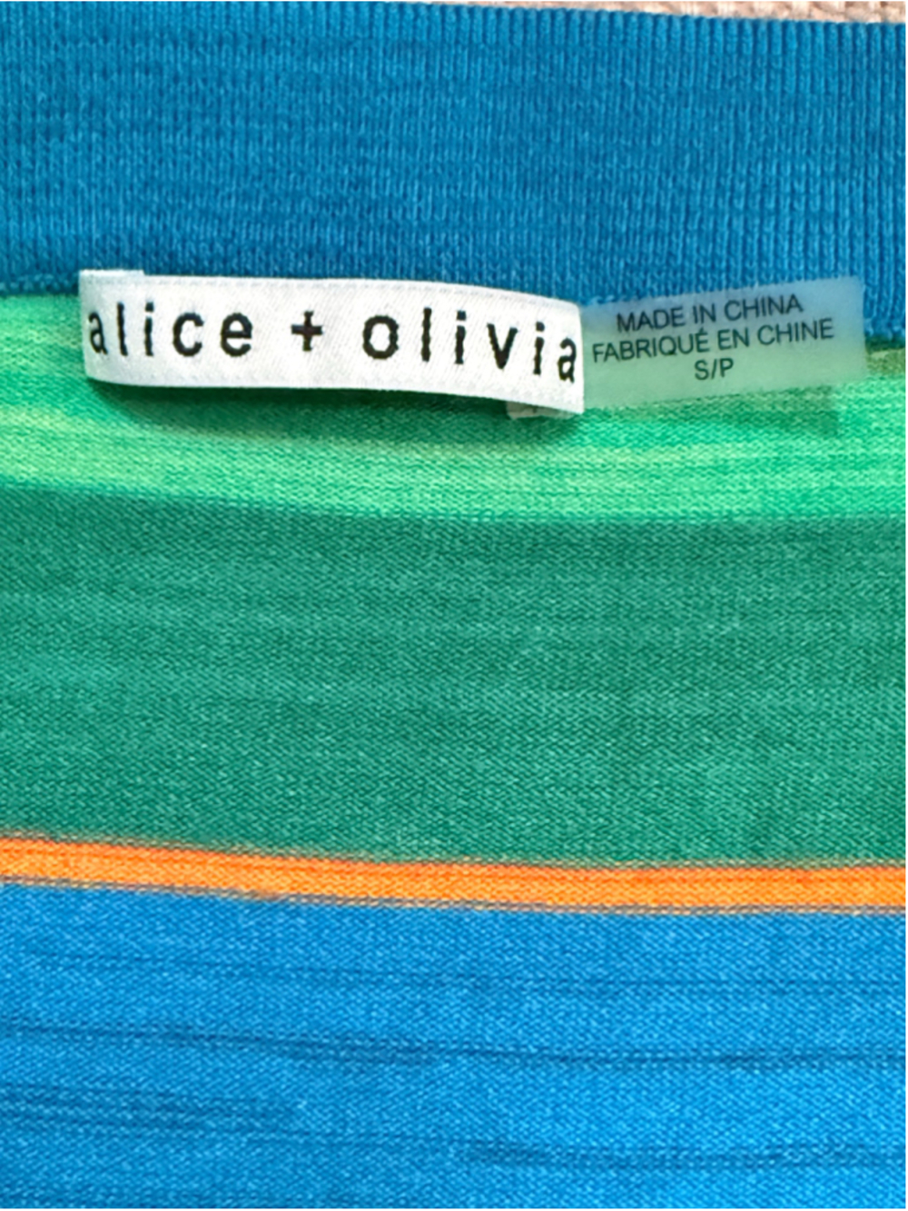 Alice + Olivia Rainbow Stripe Puff Sleeve Cropped Cardigan S/P - Picture 4 of 6